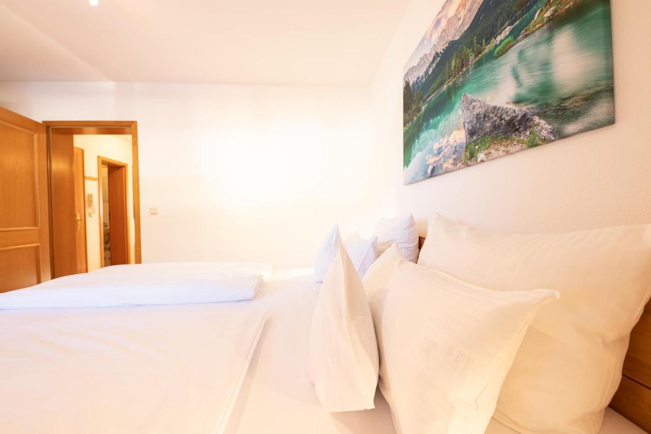 Bernadein Apartment Гармиш-Партенкирхен Екстериор снимка